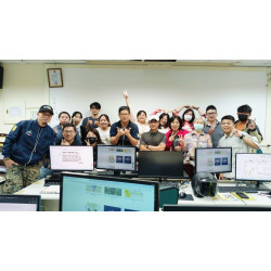 成果影片 - 網拍班4 這個季節裡我們的故事及照片 影片